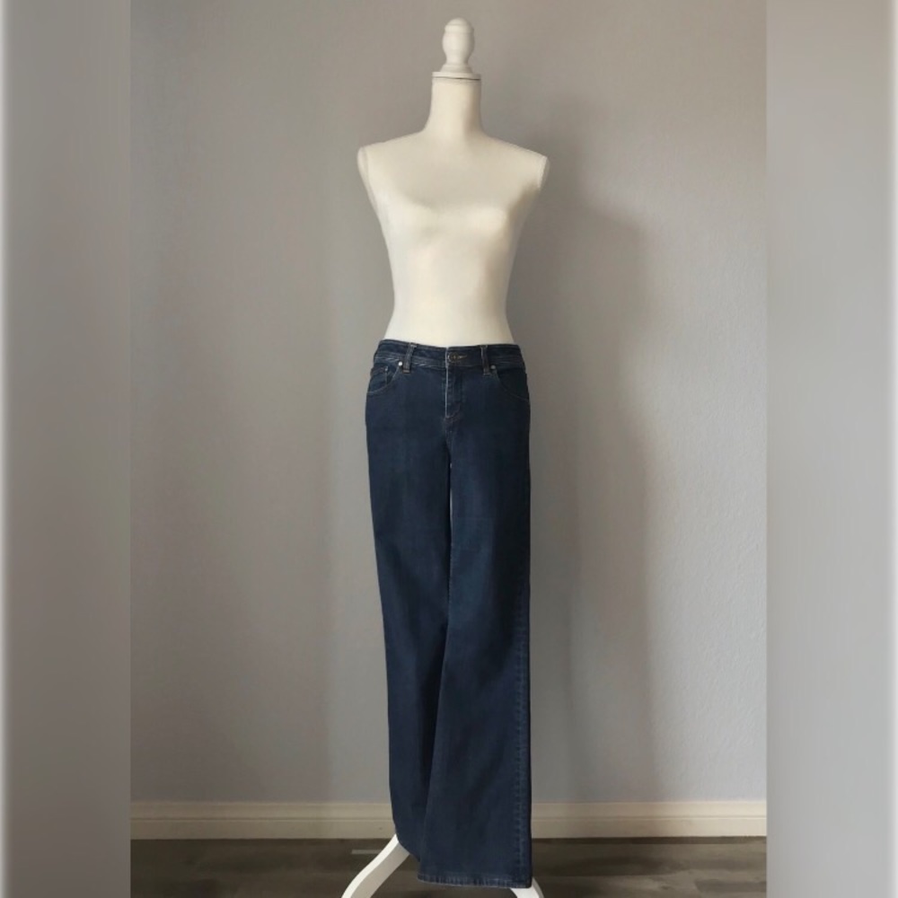 Tommy Bahama Denim Jeans